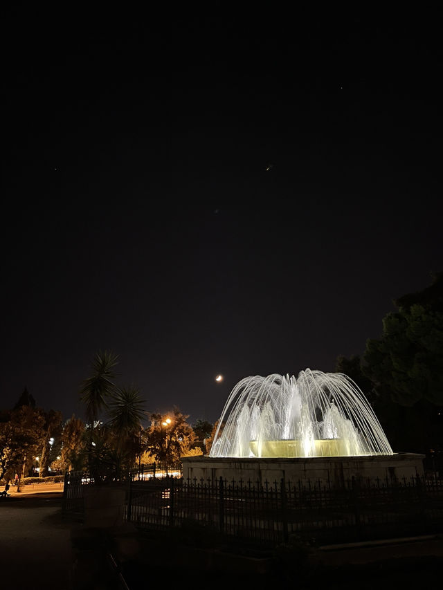 🏛️ Athens – Where History Meets Modern Life 🌿✨