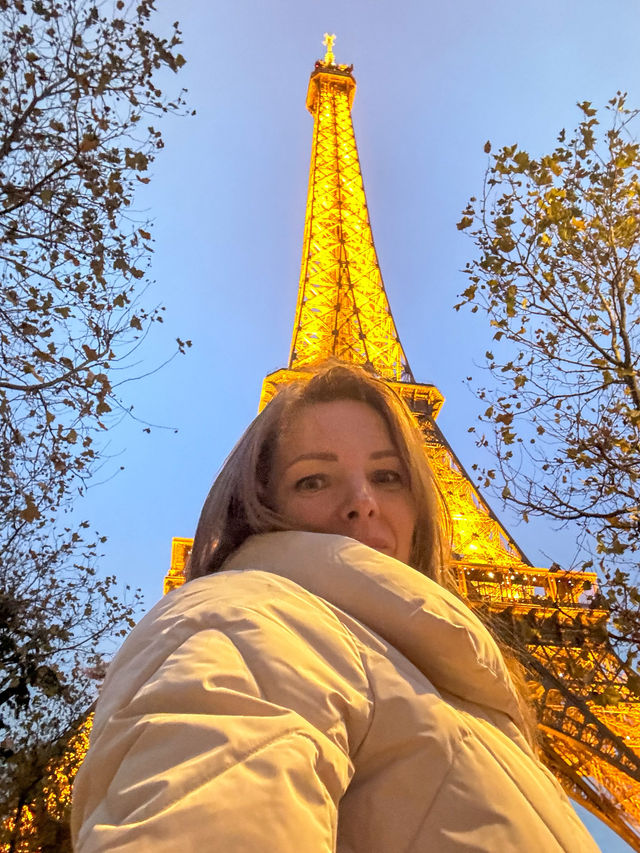 Paris Lights Up🌟