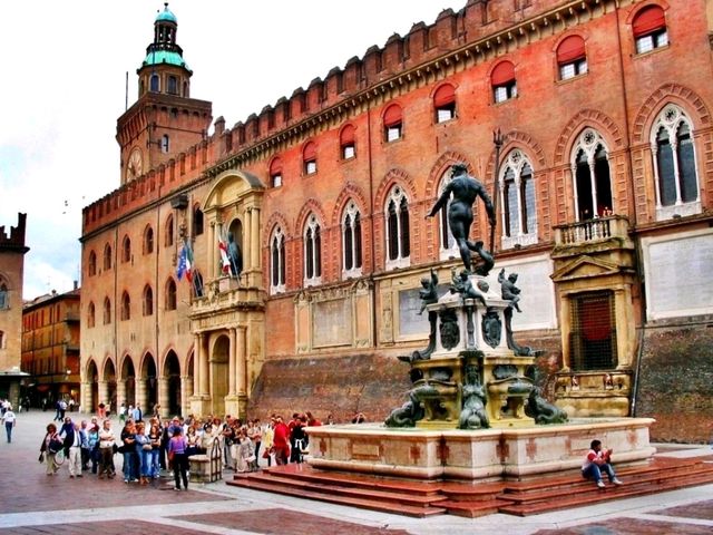 This Italian City Looks Like a Movie 😍