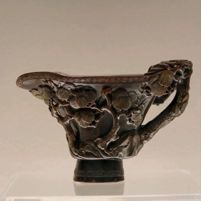 Treasures of the Past – Beautiful and Unique Artifacts in Shanghai Museum 🏺🎨✨ Treasures of the Past – Beautiful and Unique Artifacts in Shanghai Museum 🏺🎨✨