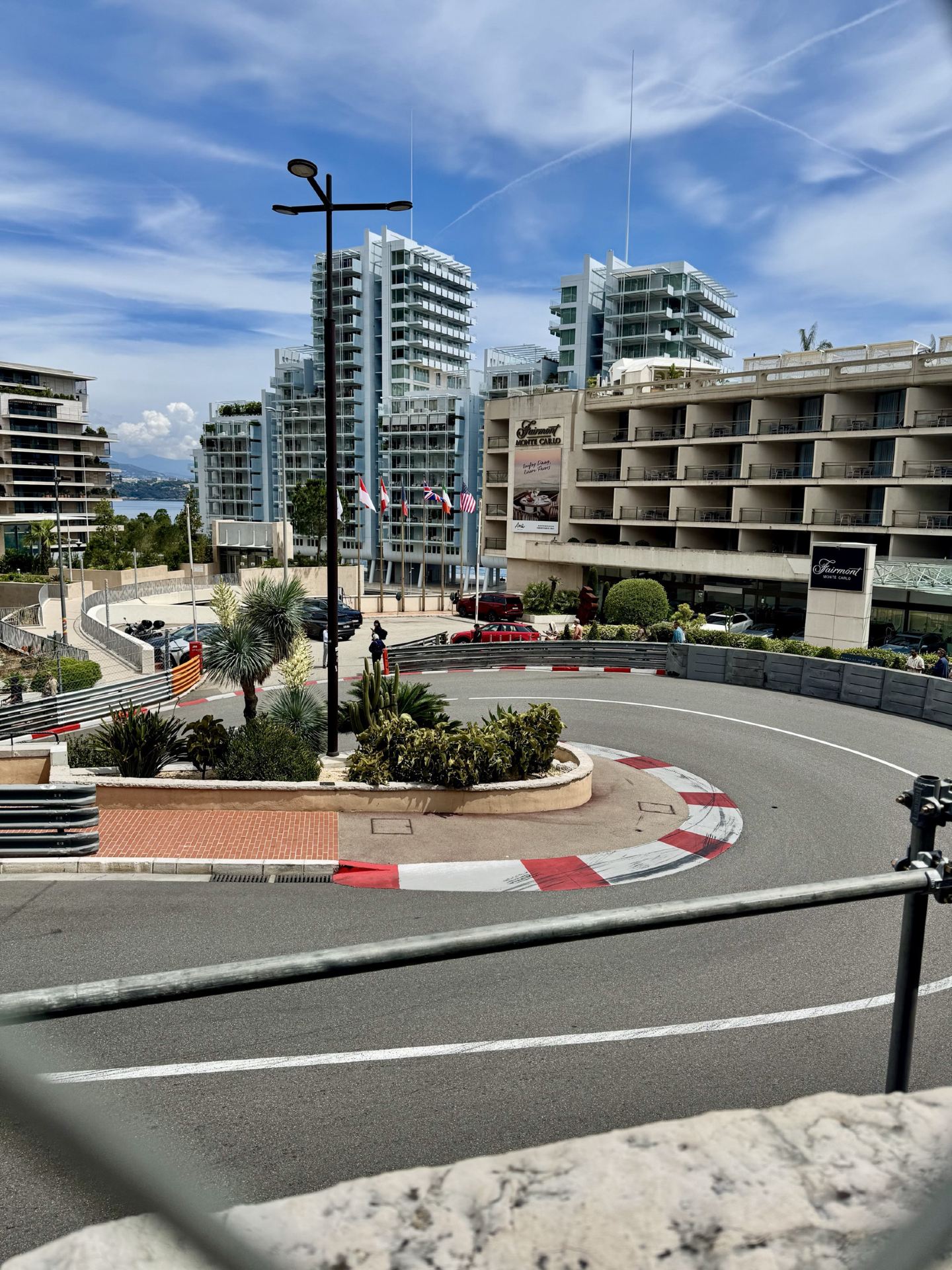 [Monaco] Hãy cùng đi xem khúc cua tay áo nổi tiếng trong F1 nào! [Monte Carlo]