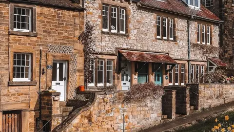 Don't miss out on Peak District, a treasure town on your trip to the UK! — traveler post in Bakewell