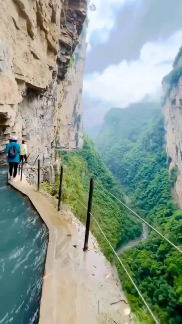 Dare to walk on a canal like this?