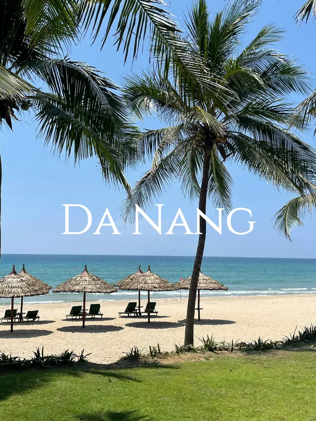 Vietnam Da Nang is suitable for lying on the beach and thinking about life
