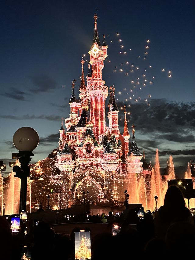 Disneyland Paris | Where magic happens💫