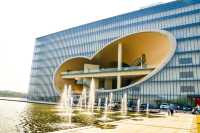 上海保利大劇院位於上海市嘉定區白銀路159號 ，於2010年開始建設， 於2014年9月30日正式投