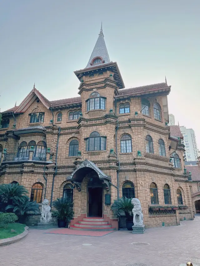 這不是國外我發現了市中心0元童話城堡