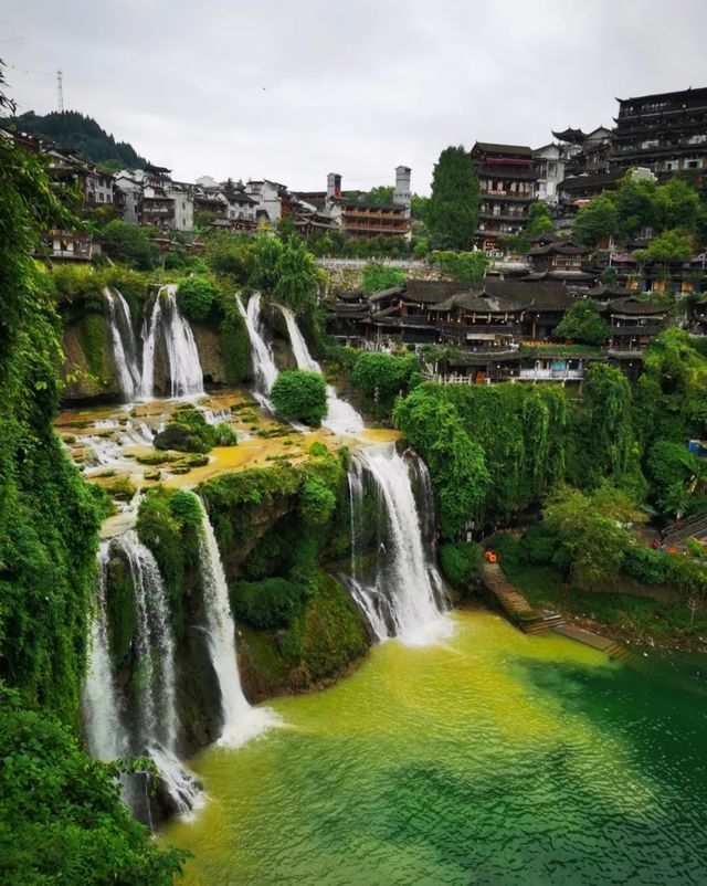 從茶峒古鎮出來，去了下一站芙蓉鎮