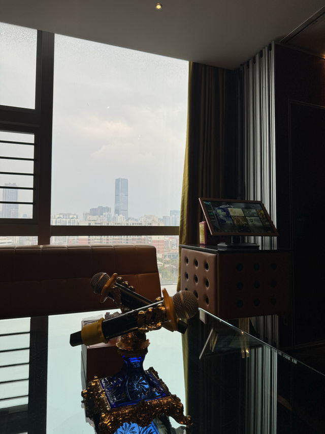 ☁️ 深圳東門超大型人氣高空水療會所