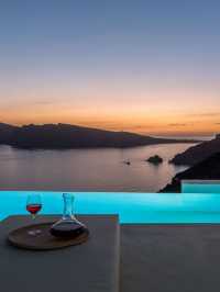 🌟 Santorini Dreams: Top Stay at The Saint Hotel! 🌊