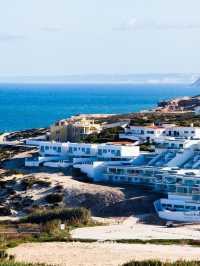 🌊🏨 Unwind in Portugal's Pristine Praia d'El Rey 🏌️‍♂️✨