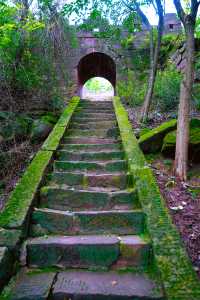 金堂雲頂山城一史海拾貝：登金堂雲頂山石城，訪宋元古戰場遺址