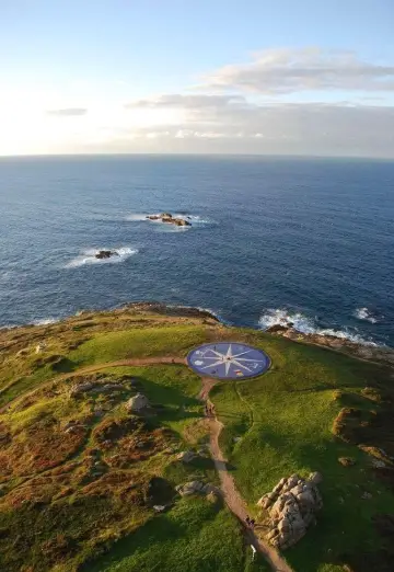 Zara's hometown is so romantic.