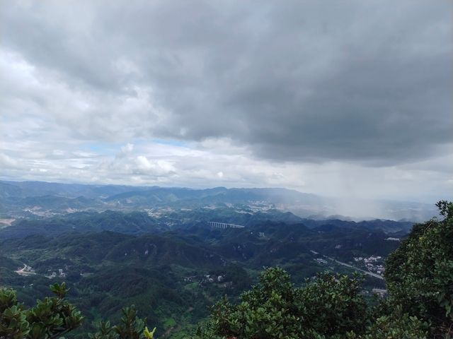 香爐山景觀。