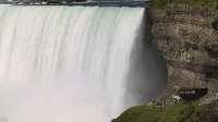Explore Niagara Falls with the Maid of the Mist