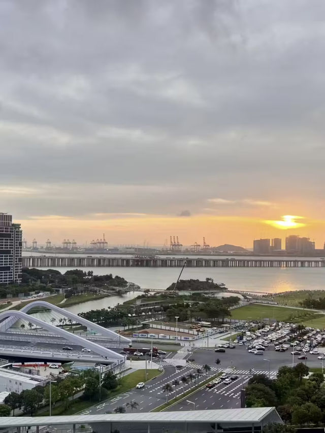 城市之巔，海灣之景一深圳康萊德酒店灣景大床房體驗