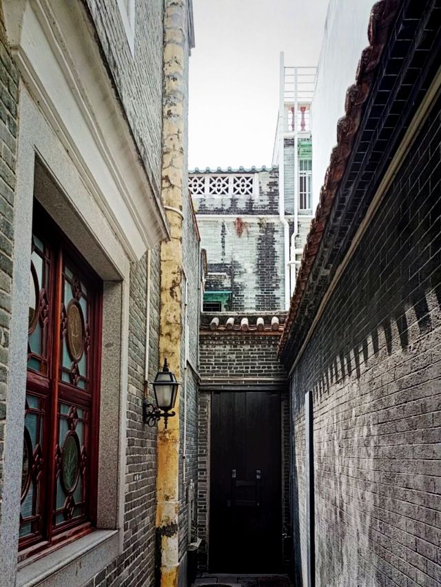 Huangpu Ancient Port: Remarkable Place with History