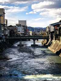 日本中部高山之旅漫步於江戶時期的歷史名城