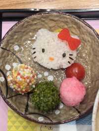 ✨澳門新濠影匯「瀛菊拉麵」｜Hello Kitty控暴動的可愛拉麵🍜🧸
