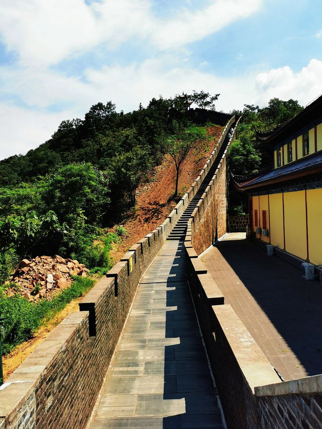 大潮山小長城（福緣禪寺）