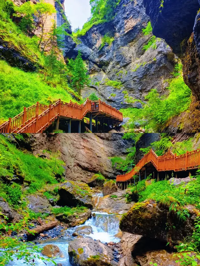 "Fairyland Zhagana! The Ultimate Guide to Exploring the Hidden Tibetan Area"