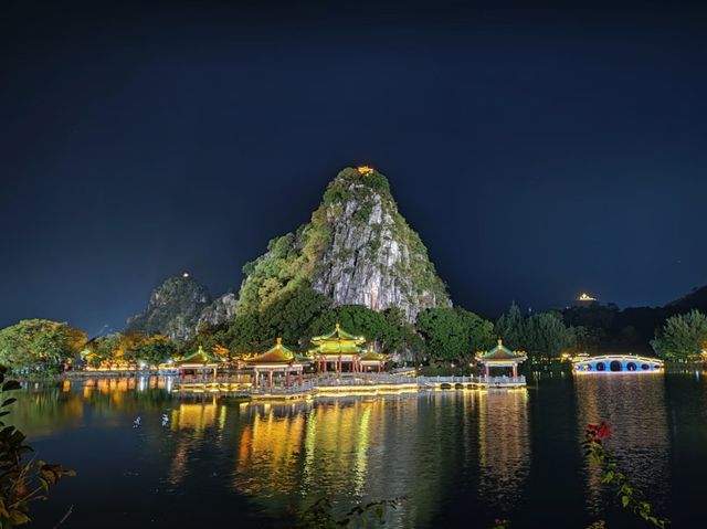 七星岩夜景打卡指南 七星岩夜景打卡指南