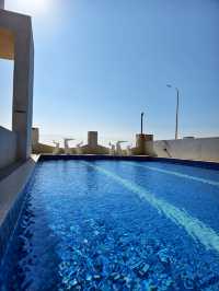 惠安必住藝術風酒店，躺著就能看海