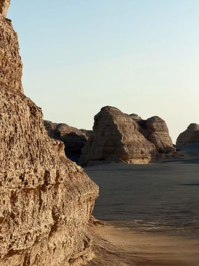 敦煌西線:追一場雅丹日落的浪漫 敦煌西線:追一場雅丹日落的浪漫
