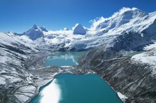 Sapu Sacred Mountain