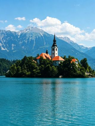  A day of film-like memories at Lake Bled | clouds, bell chimes, and that unclaimed blue
