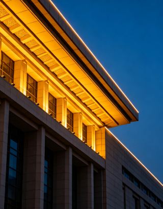 The ultimate guide to visiting Zhongyuan Cultural Palace in Puyang at night