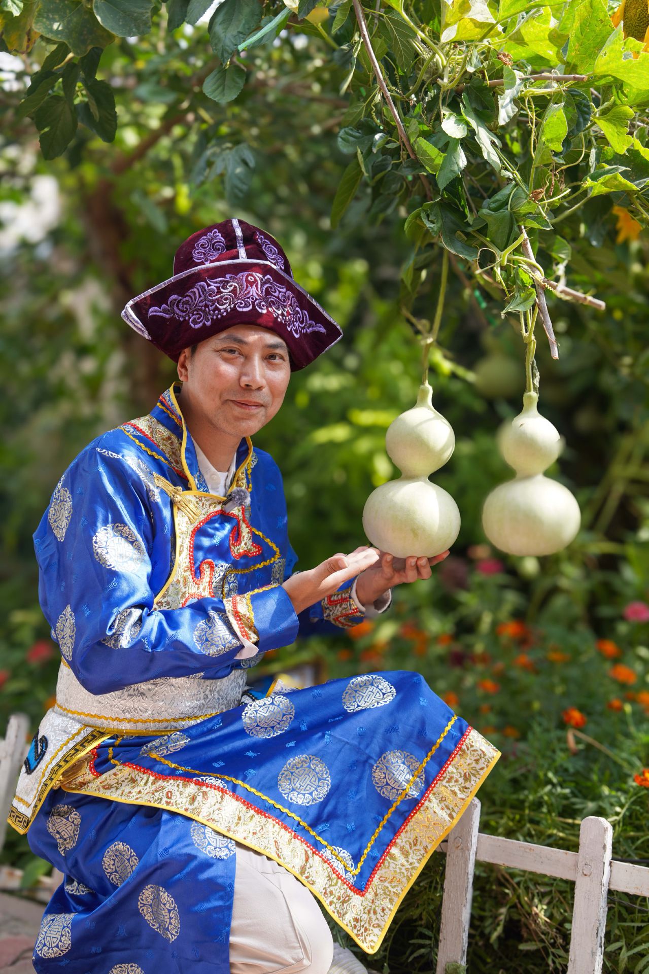 Emin County, Tacheng | A small town that weaves history and tenderness into everyday life  If Tacheng showed me the richness and vibrancy of multi-ethnic cultural integration,
