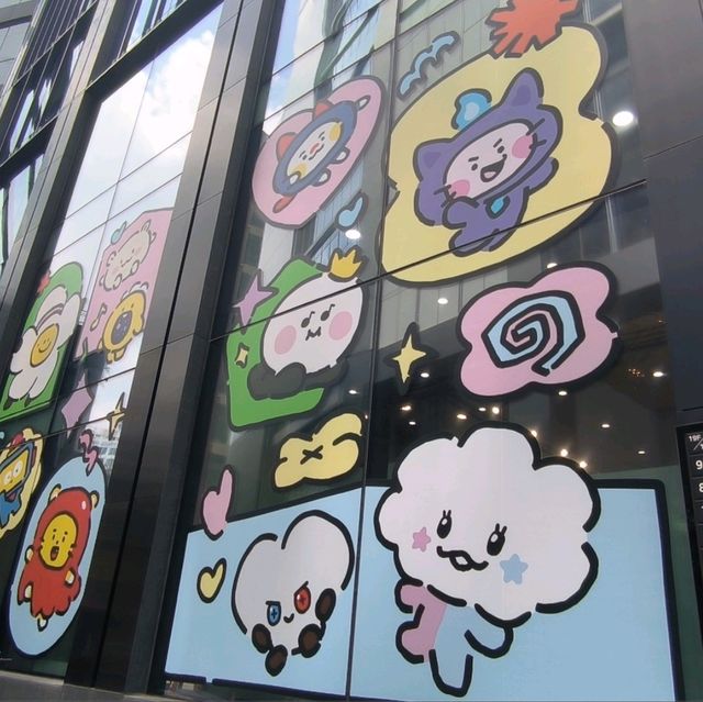終於！明洞的 Line Friends 來了