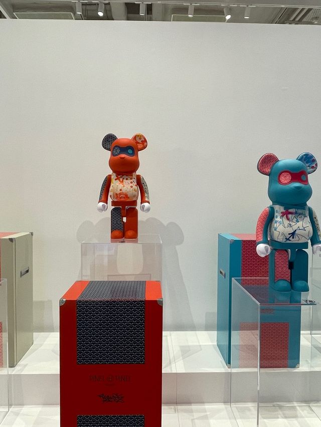 澳門🇲🇴最新展覽🤭Be@rbrick😏1000%超巨型户外Be@rbrick