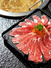 九龍城港式火鍋鮮味牛肉海鮮