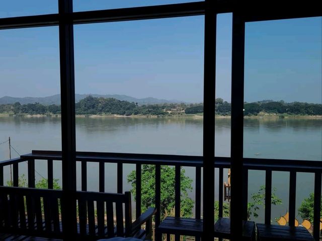 บ้านเเสงตะวัน เชียงคาน 