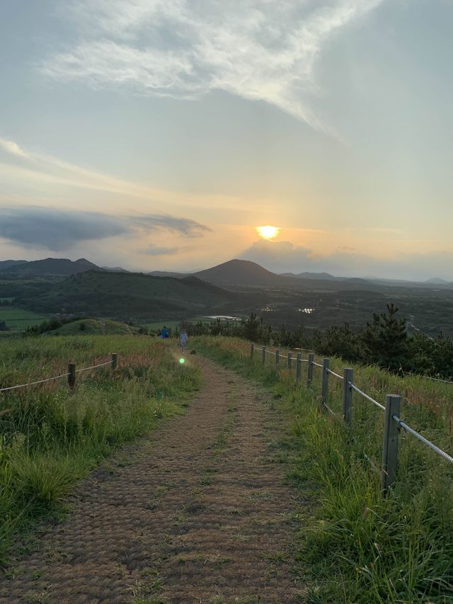 초록 자연가득! 노을맛집 용눈이오름⛰️🏞️