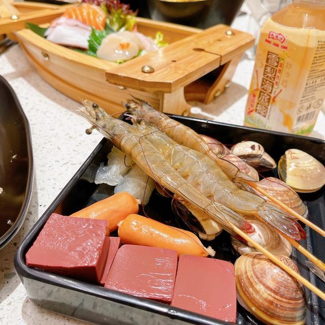 旺角有間主打食養生美顏湯底嘅火鍋😍