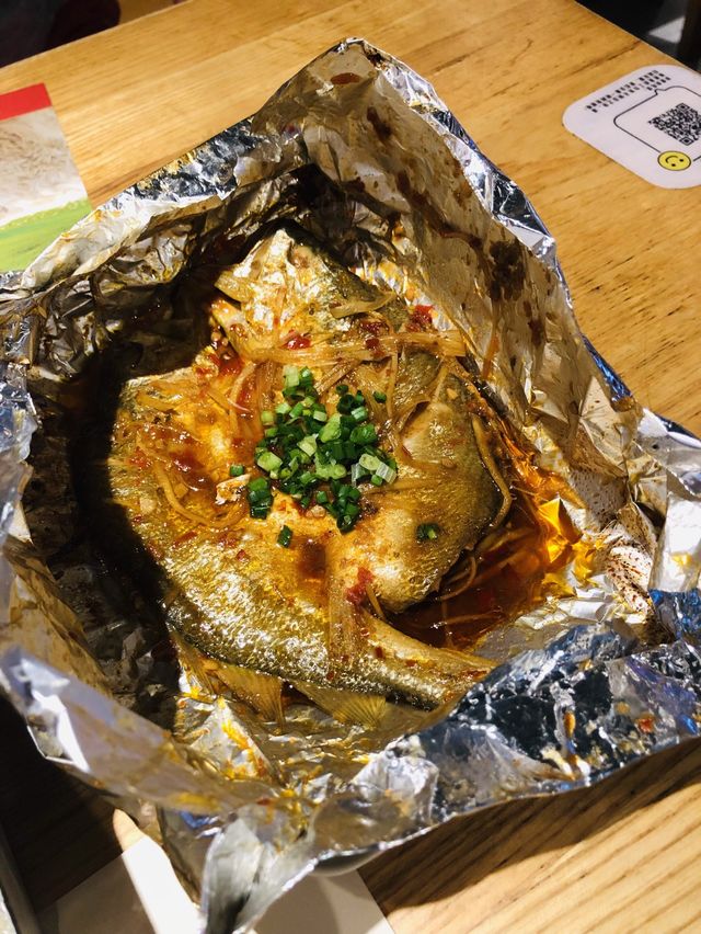 「平價串燒，會展中心站附近的木屋燒烤」