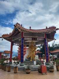 應該是全港最多佛像的寺院