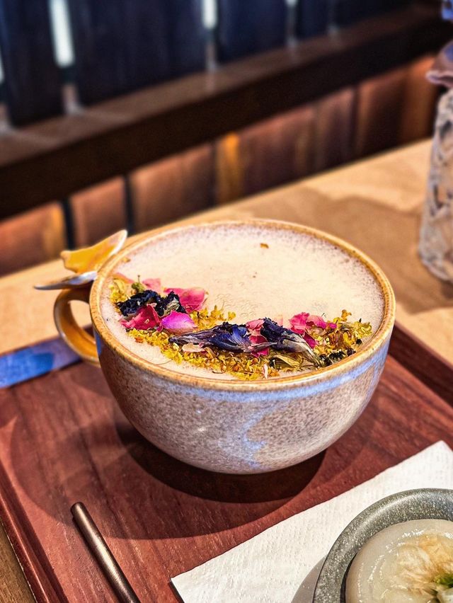 Coffee Hwajeon｜韓系tatami打卡Cafe🇰🇷以花入饌餐點非常精緻