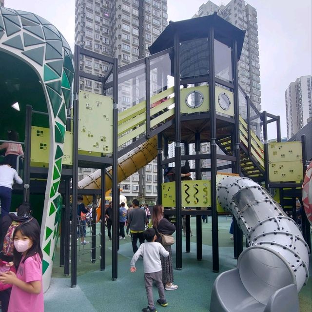 新都會廣場果藝甜園遊樂場