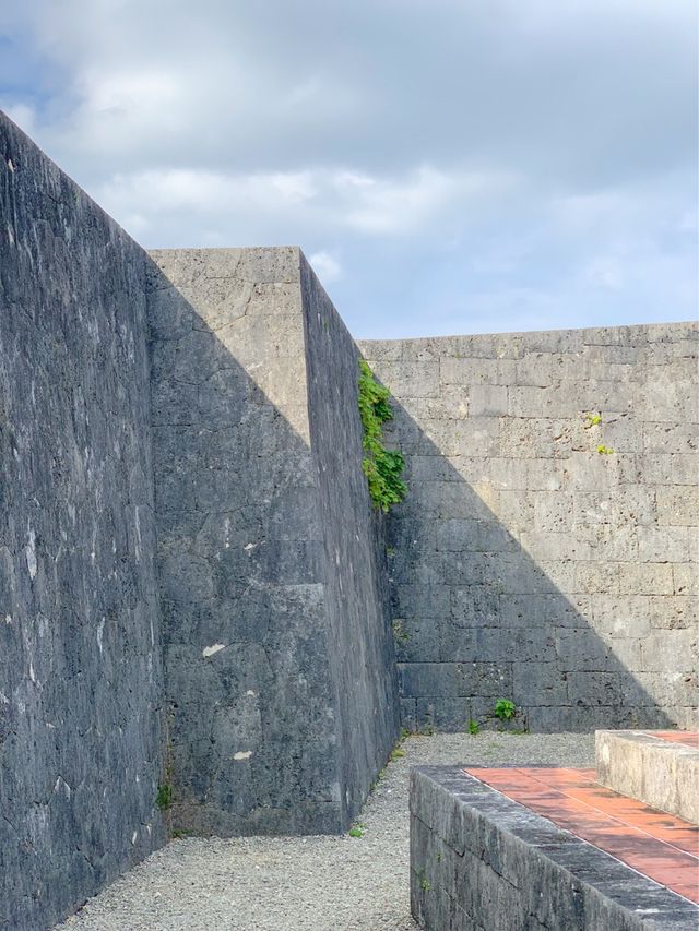 🏯 화재 이후의 오키나와 “슈리성”