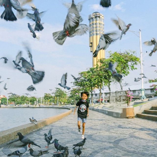 ร้อยเอ็ดวันเดย์ทริปใจกลางเมือง