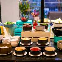 ลากแฟนไปกินข้าวต้มบุพเฟ่ต์ ในห้องแอร์เย็นๆคน299เอง