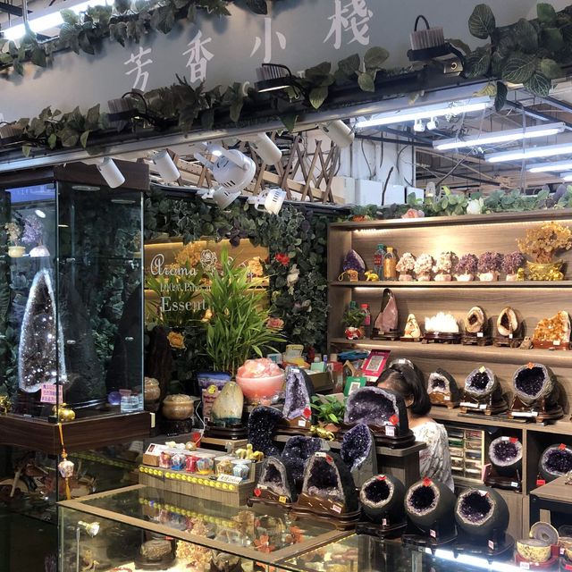 好吃好逛好買的華山市場👍
