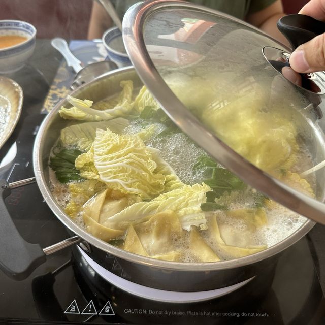 เพชรตาปี สุกี้อร่อยสไตล์จีน ที่ภูเก็ต