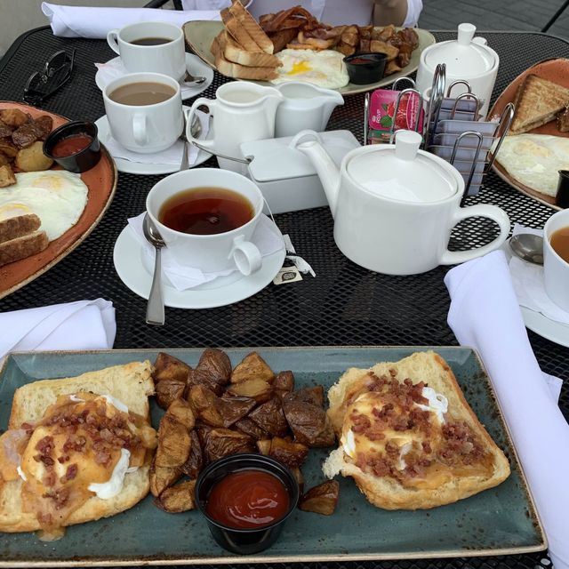 🥰咁大個女👩第1次去GolfClub食早餐🥞