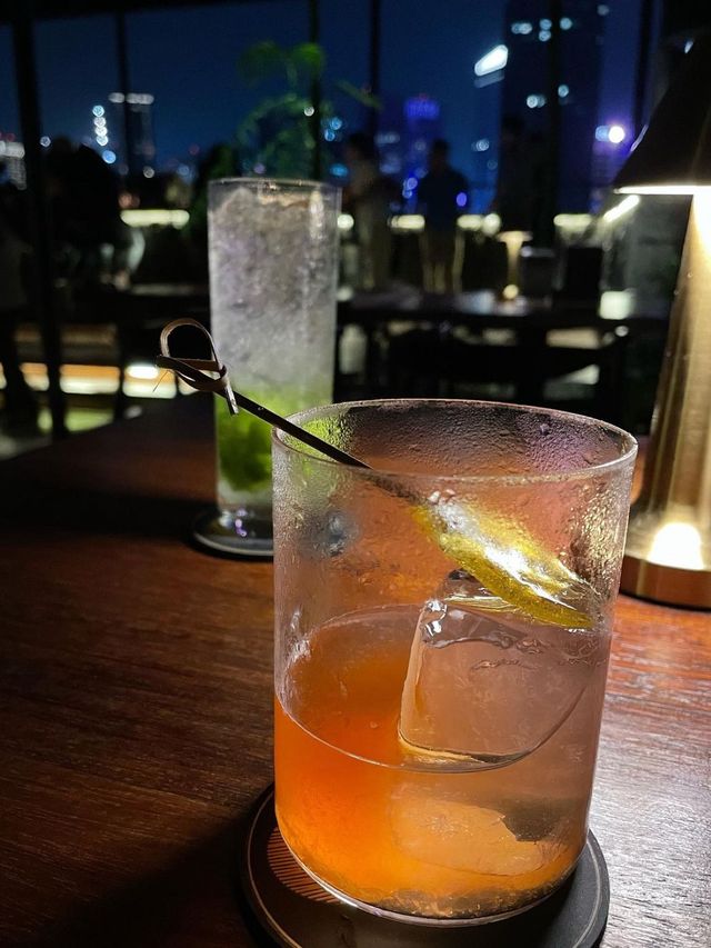 New Rooftop Lounge In Jakarta 🌃