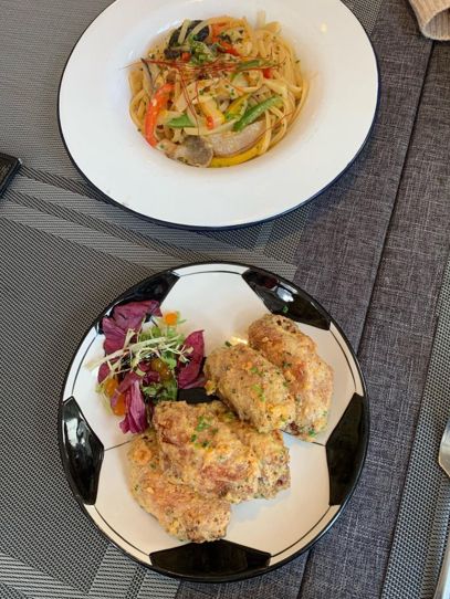 旺角足球主題的高質餐廳! ⚽️  球迷必去打卡！